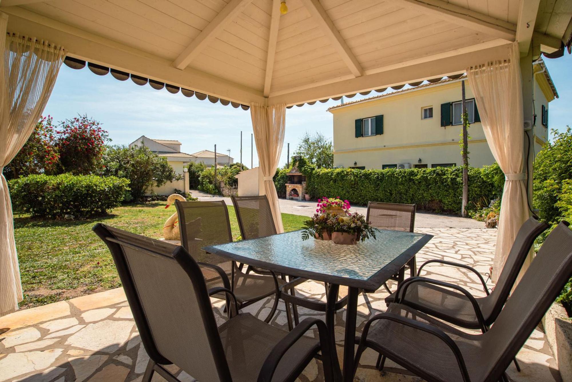 Angelique Apartments Agios Georgios  Exterior foto